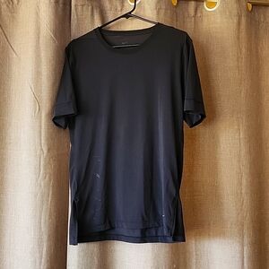 Nike Dri fit performance shirt size medium